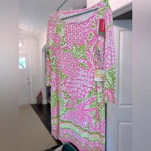 Lilly Pulitzer-never worn. Size XL